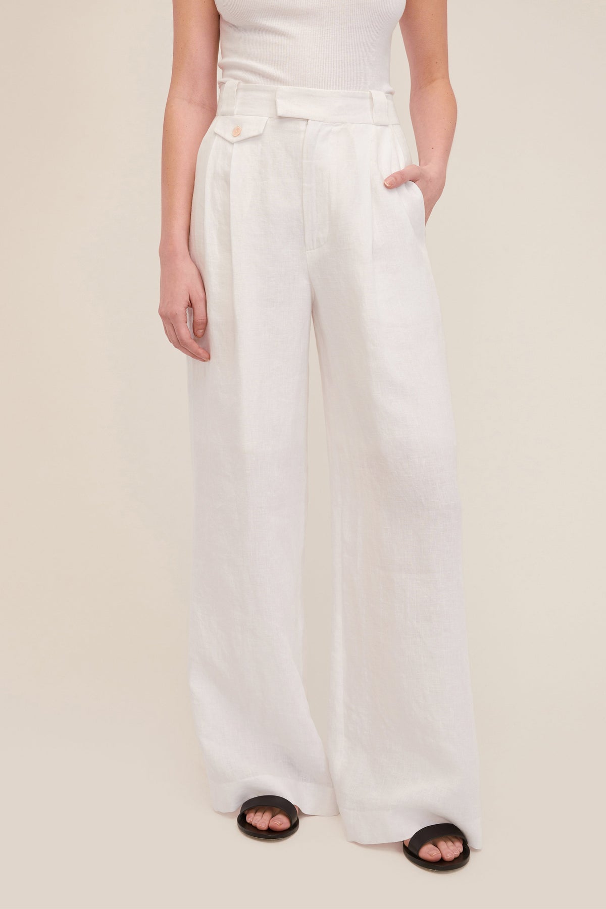 Solea Linen Wide Leg Trouser in White | MARISSA WEBB