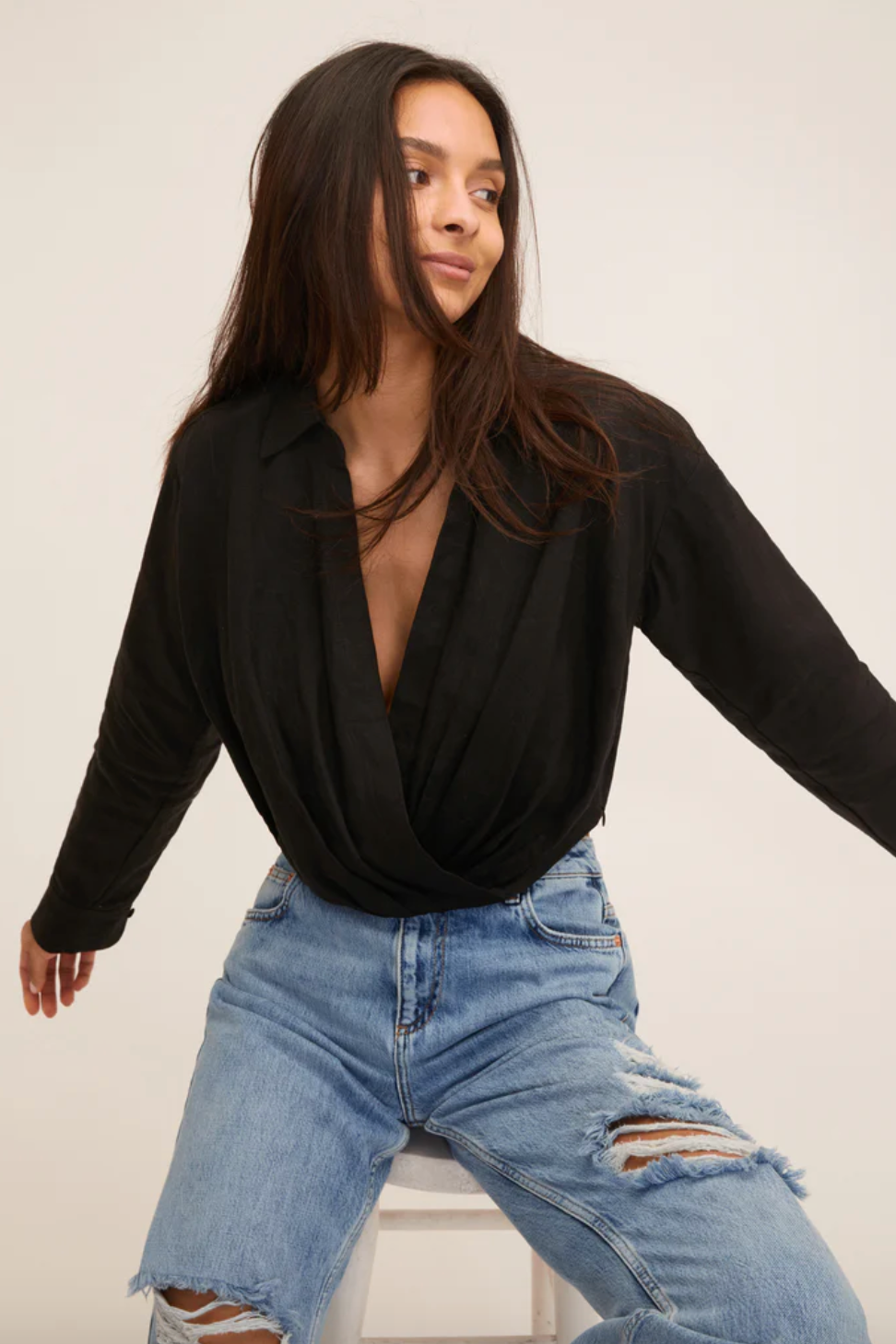 Cropped Linen Blouse in Black