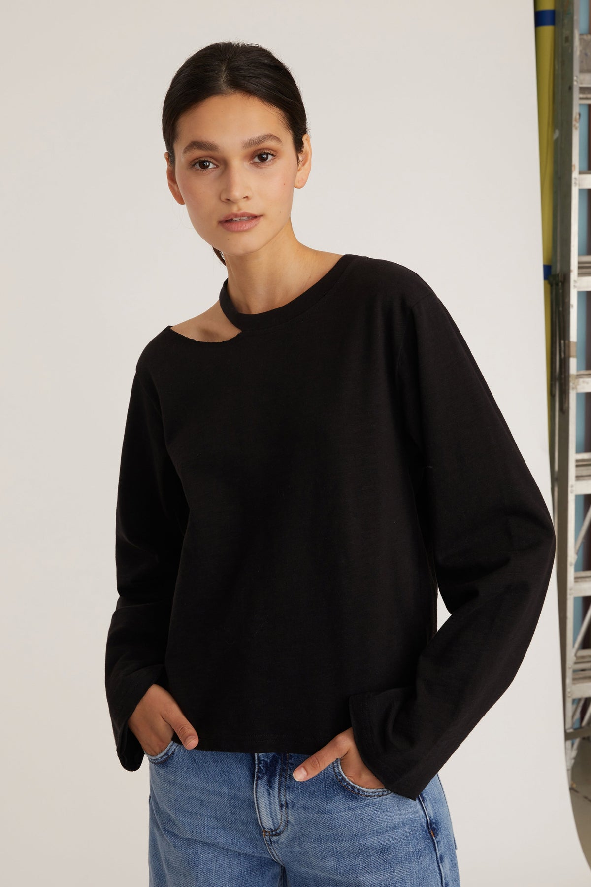 Tate Cut Out Long Sleeve in Black