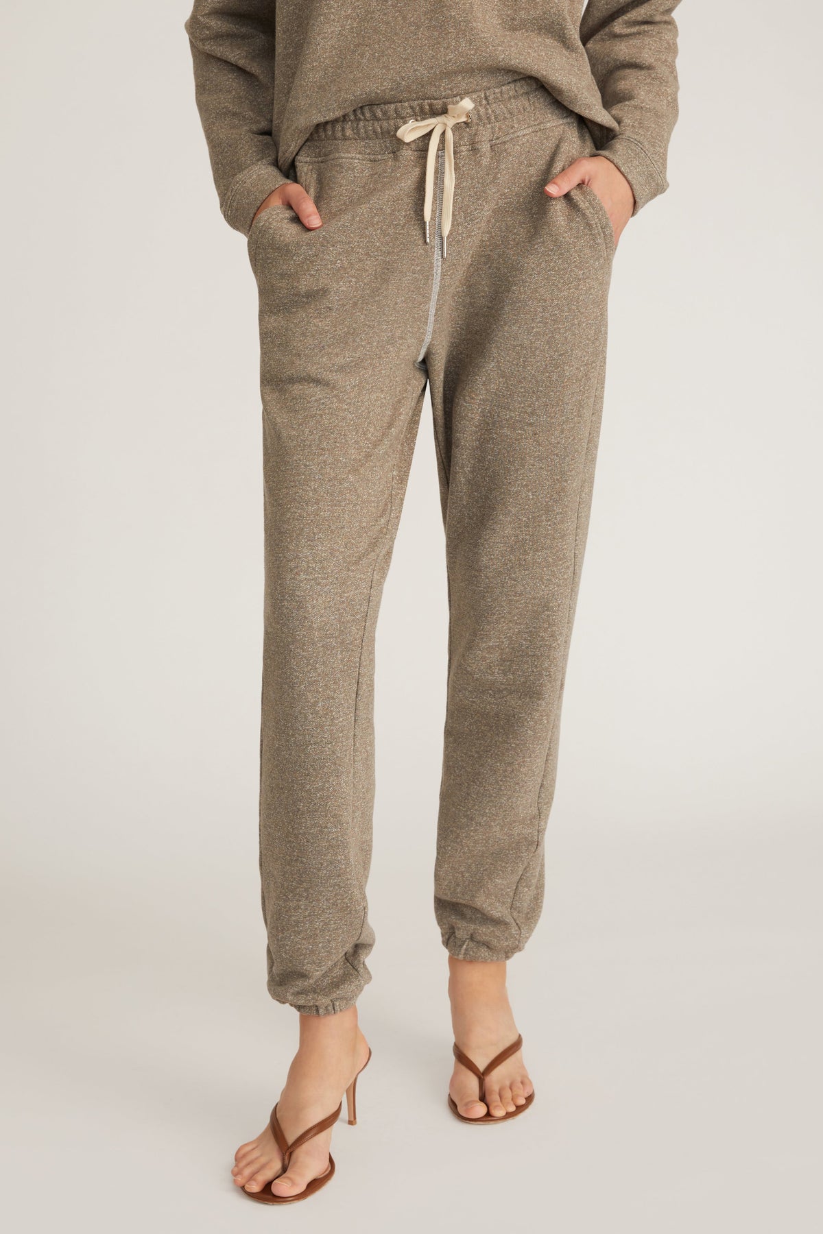 Jules Boyfriend Sweatpant in Sage