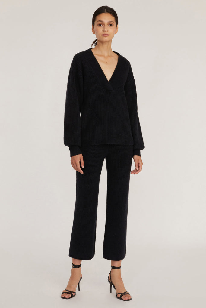 Arie Ribbed Cashmere Blend Pant in Black