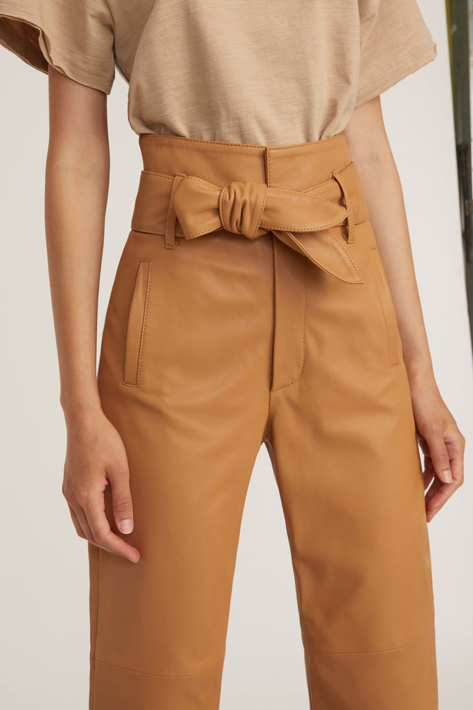 Brennan Leather Pant in Fawn