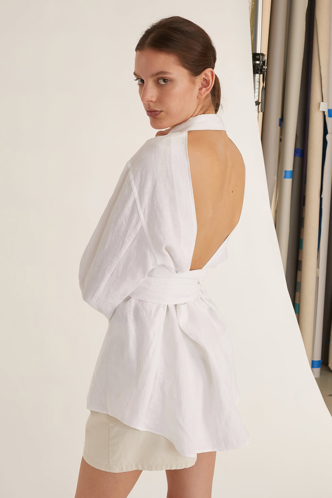 Brett Linen U-Back Button Down in Linen White