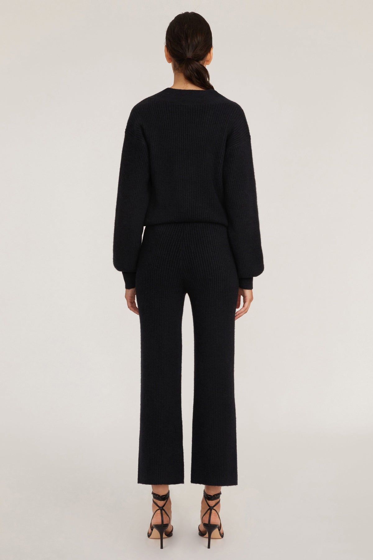Fritz Ribbed Cashmere Blend V Neck Sweater in Black