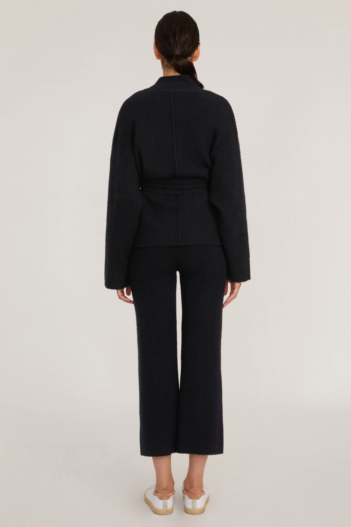 Kyrie Cashmere Blend Cropped Cardigan in Black