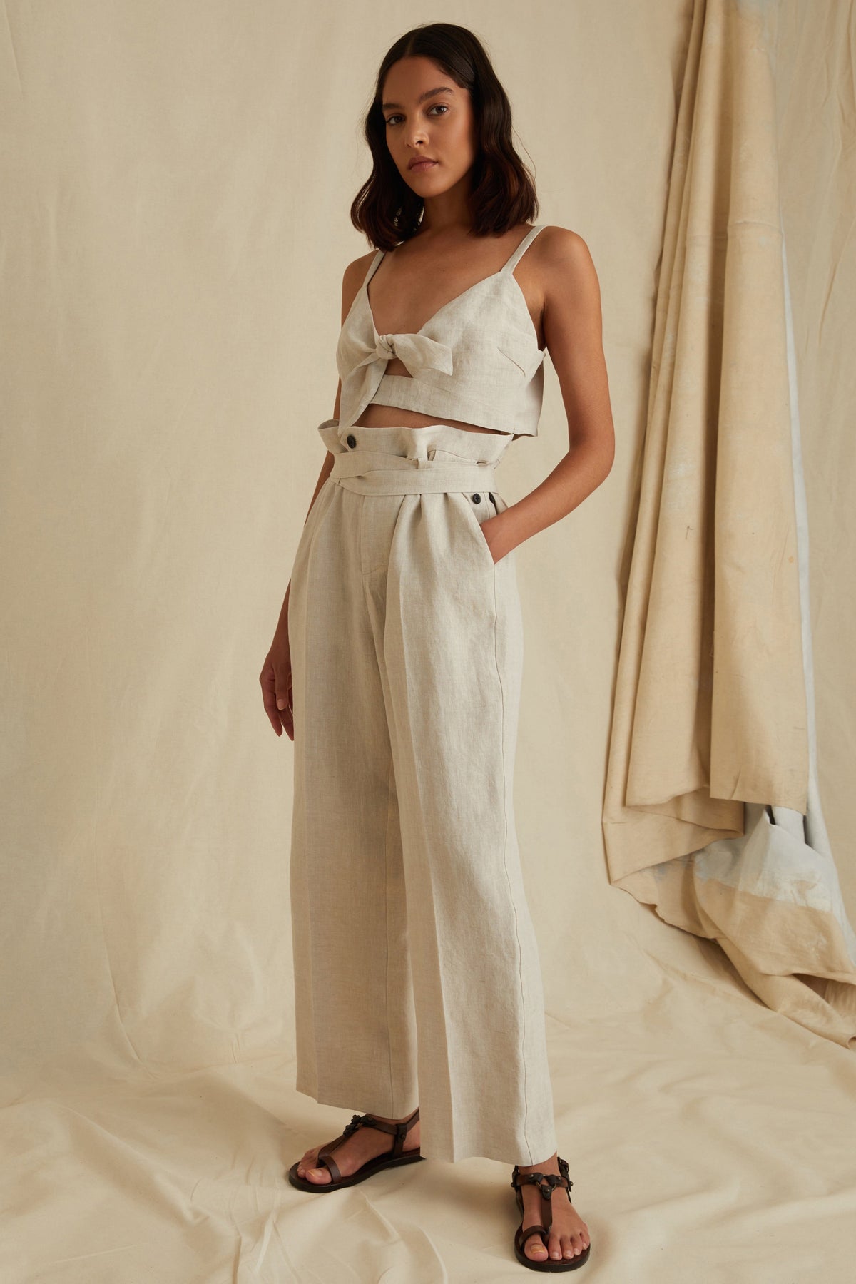 Paloma Linen Tie-Front Crop Top in Flax