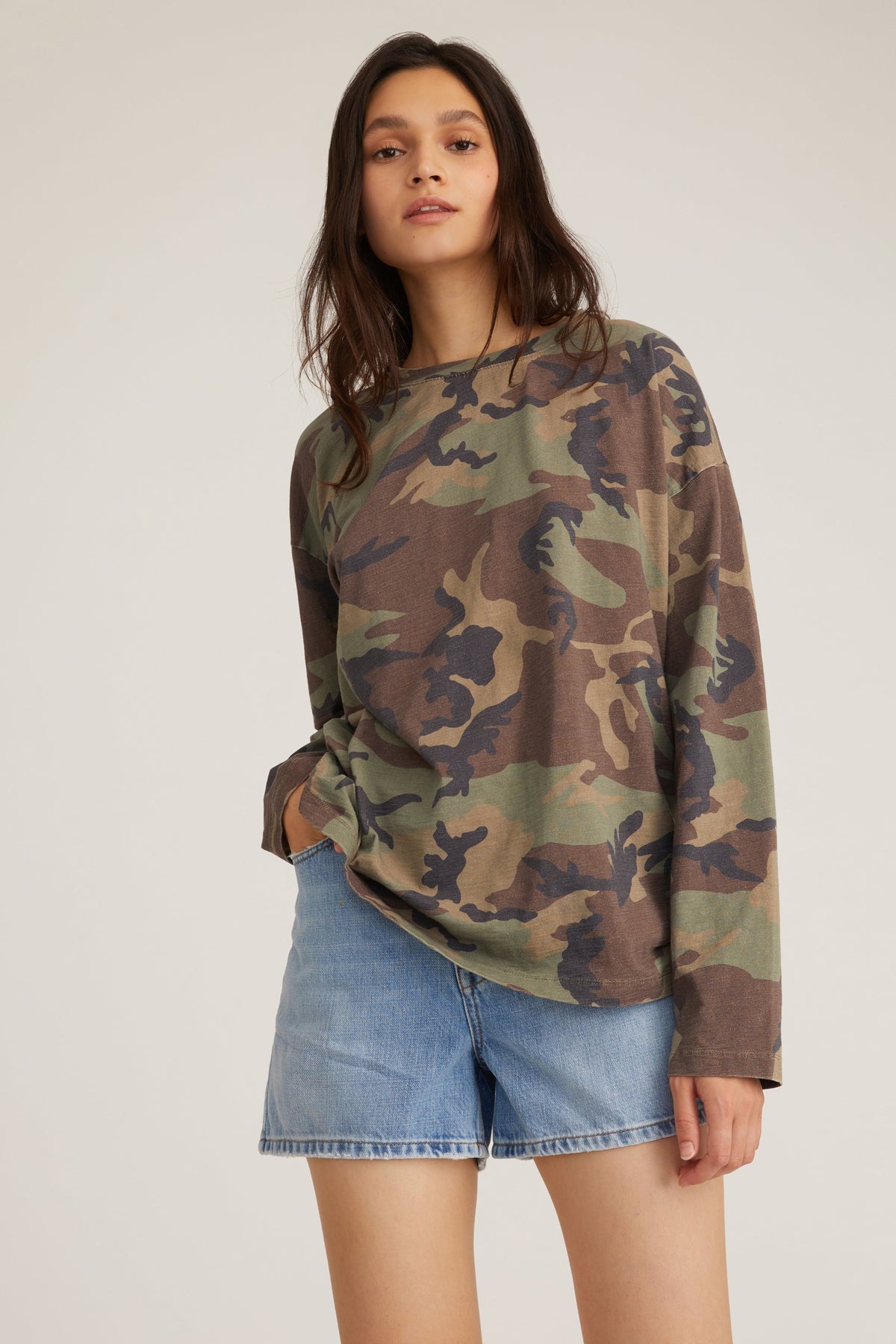 So Relaxed Boyfriend Slub Jersey Long Sleeve Camo Tee