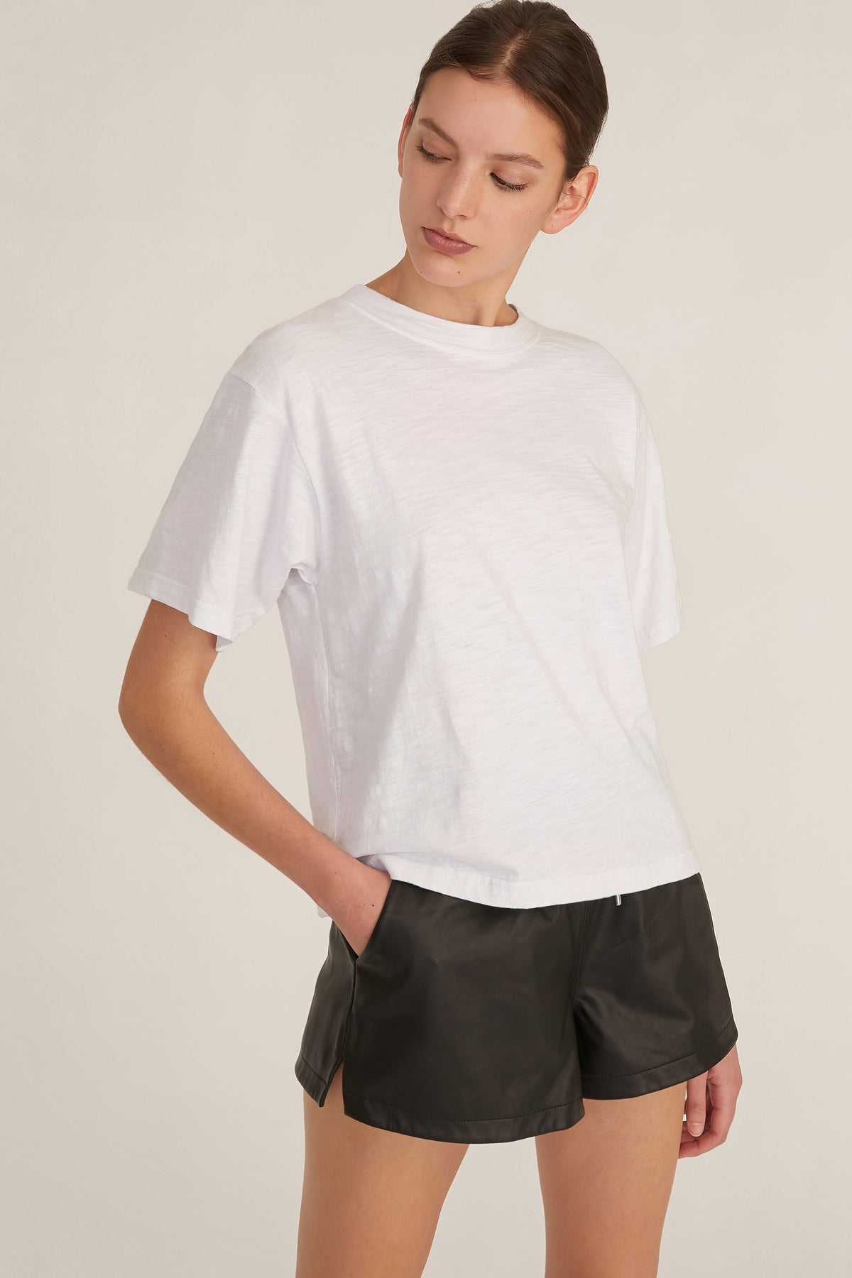 So Relaxed Slub Jersey Boyfriend Tee in White