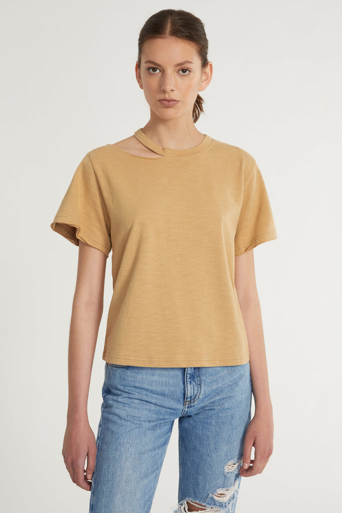 Tate Cut Out Tee in Sedona