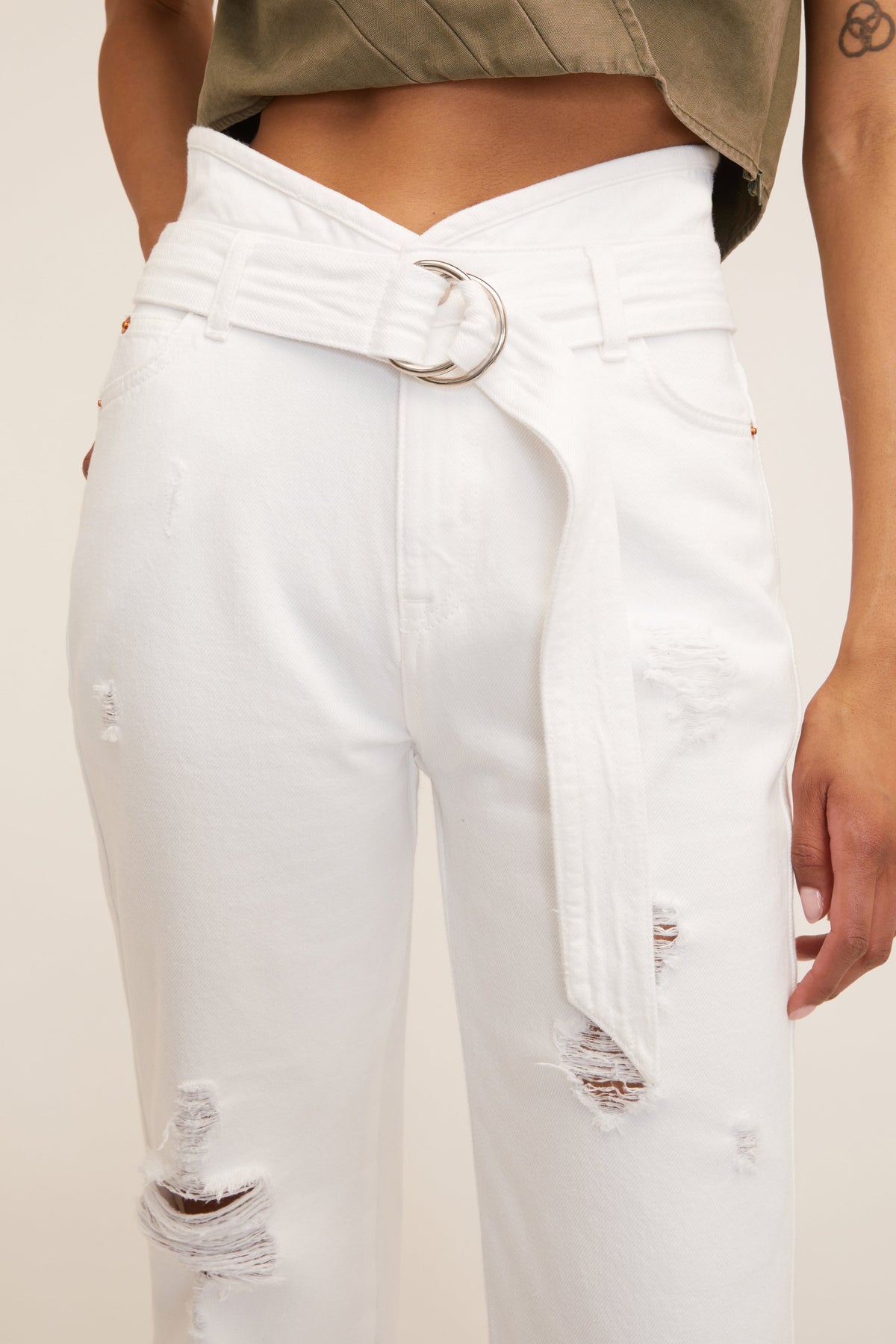 Travis Denim Pant in Off White Stone Wash
