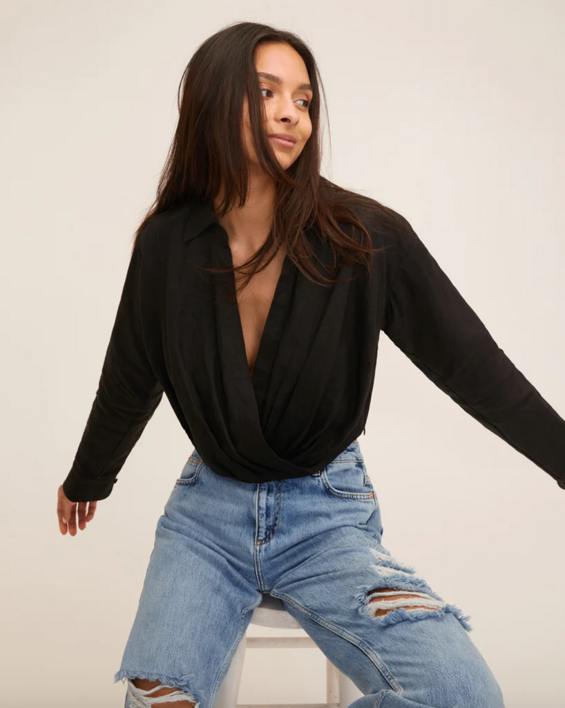 Cropped Linen Blouse in Black