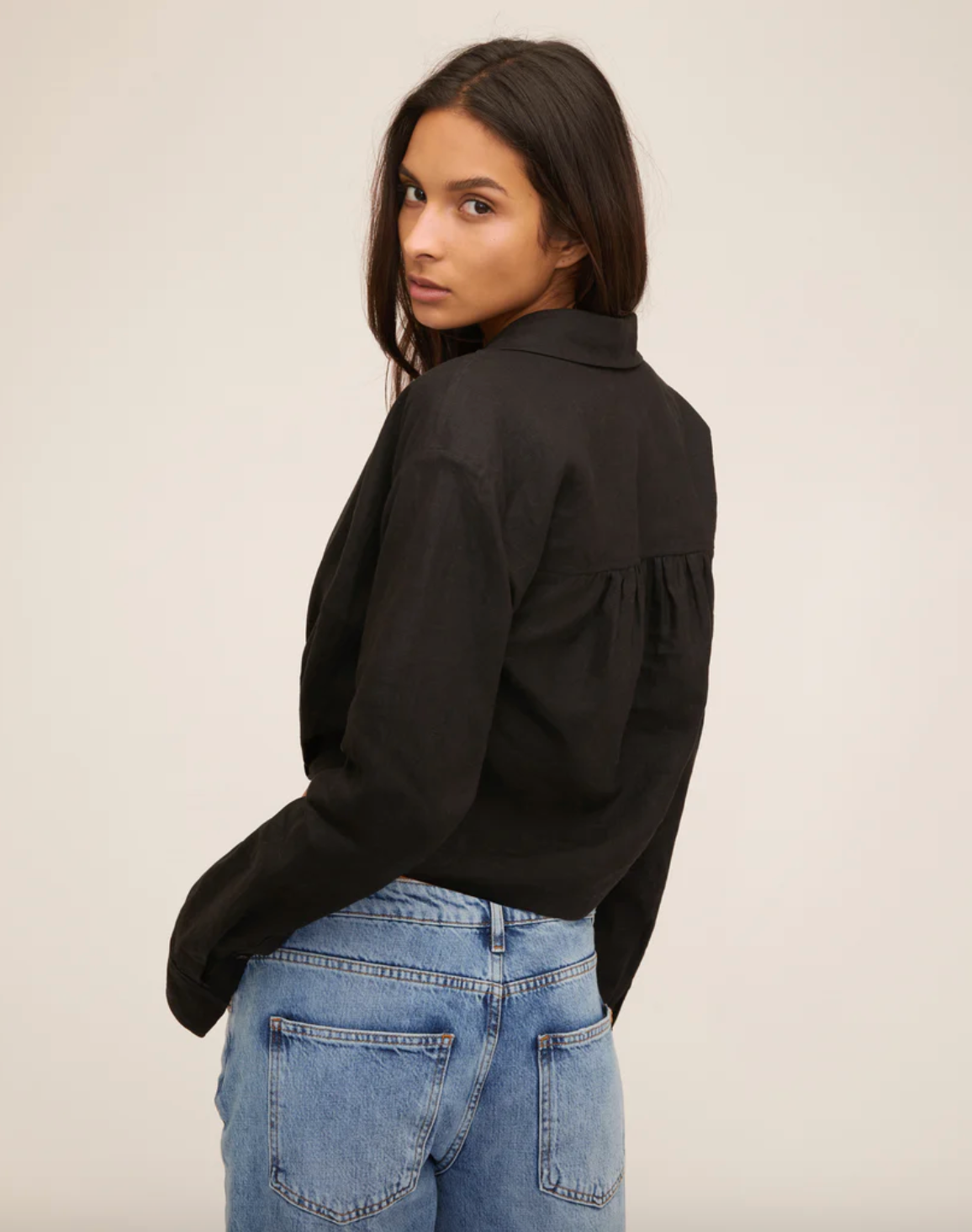 Cropped Linen Blouse in Black