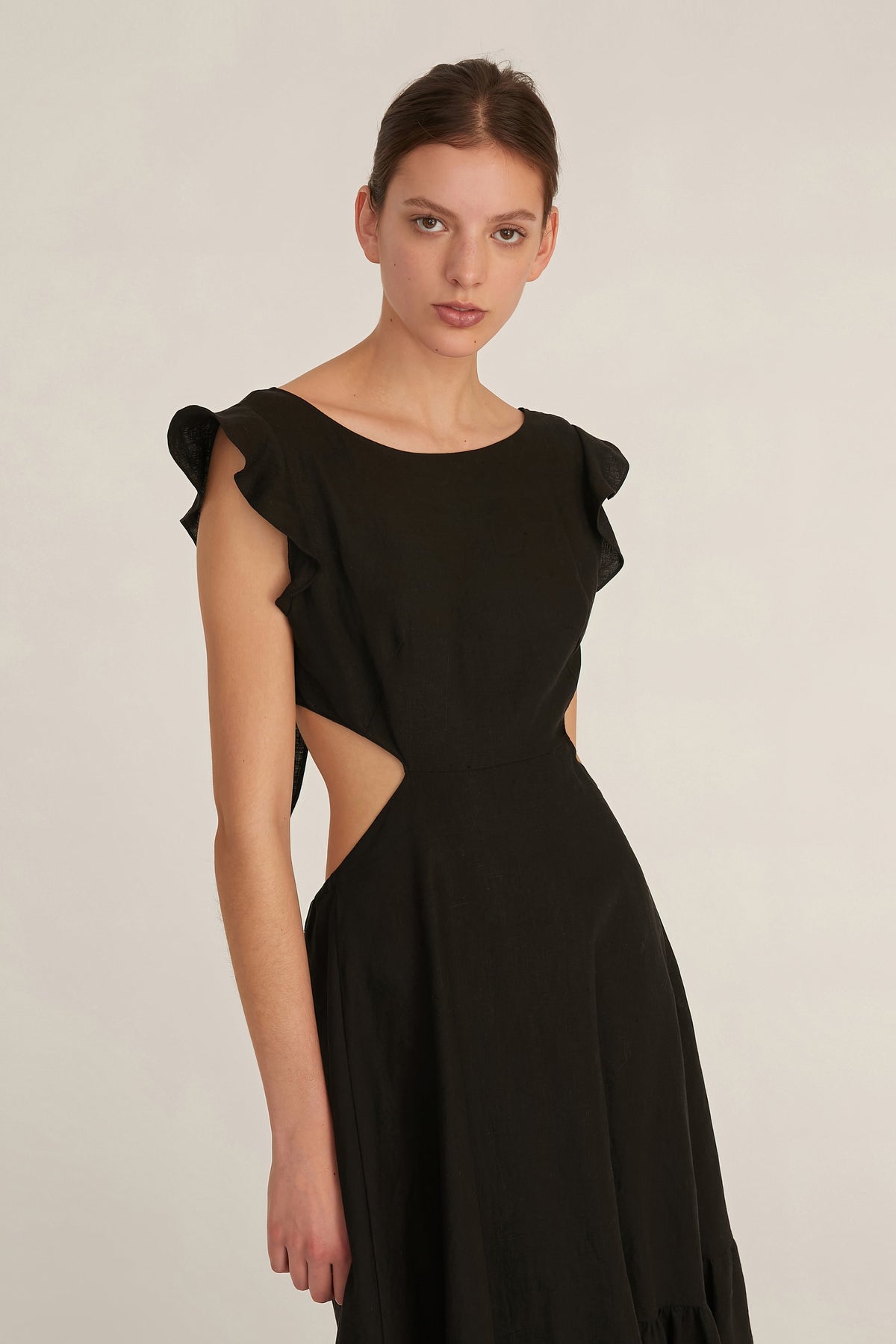 Kingsley Linen Cut Out Midi Dress in Linen Black